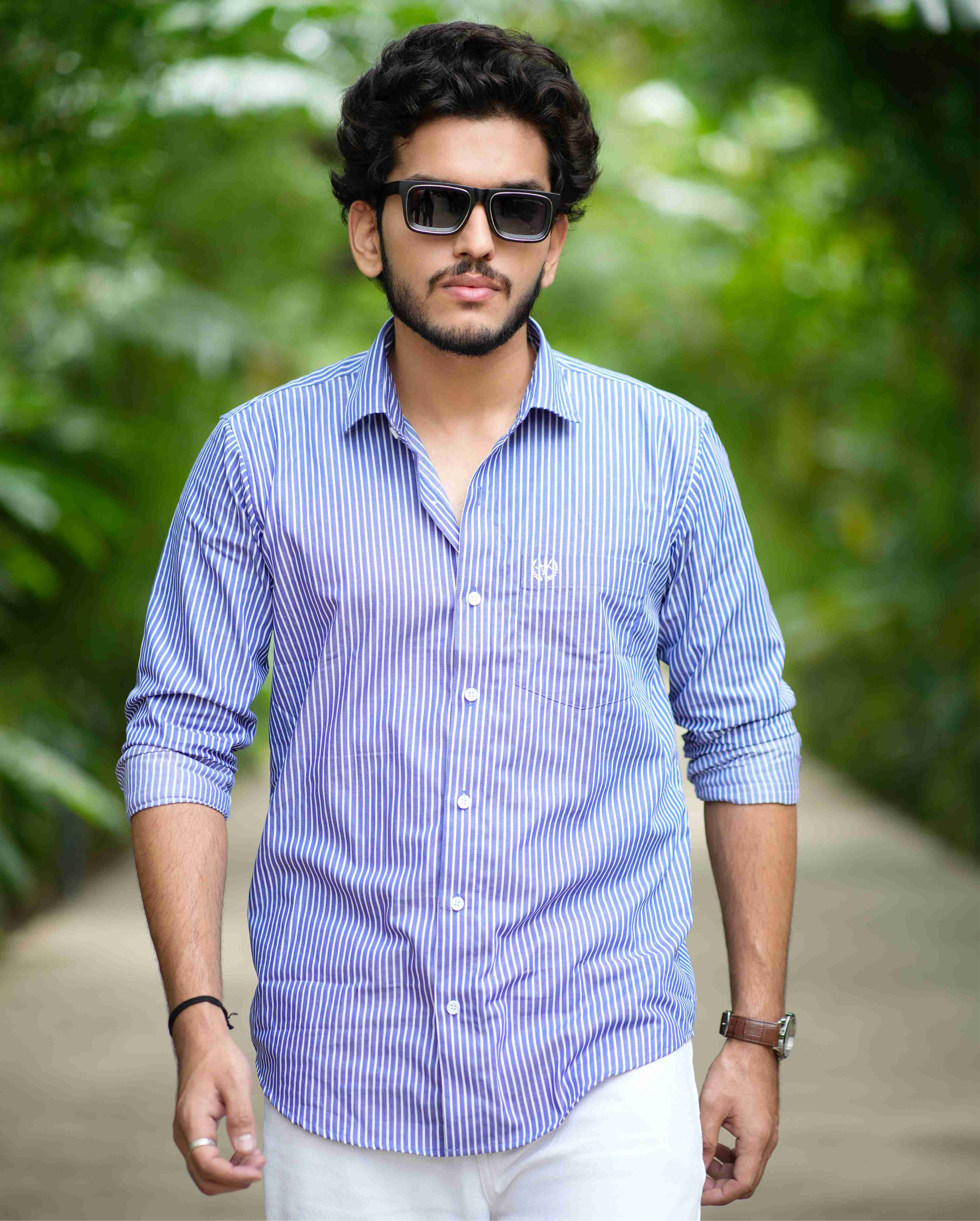 Iconic Stripe Shirt – Sapphire & White, Business Class Fit