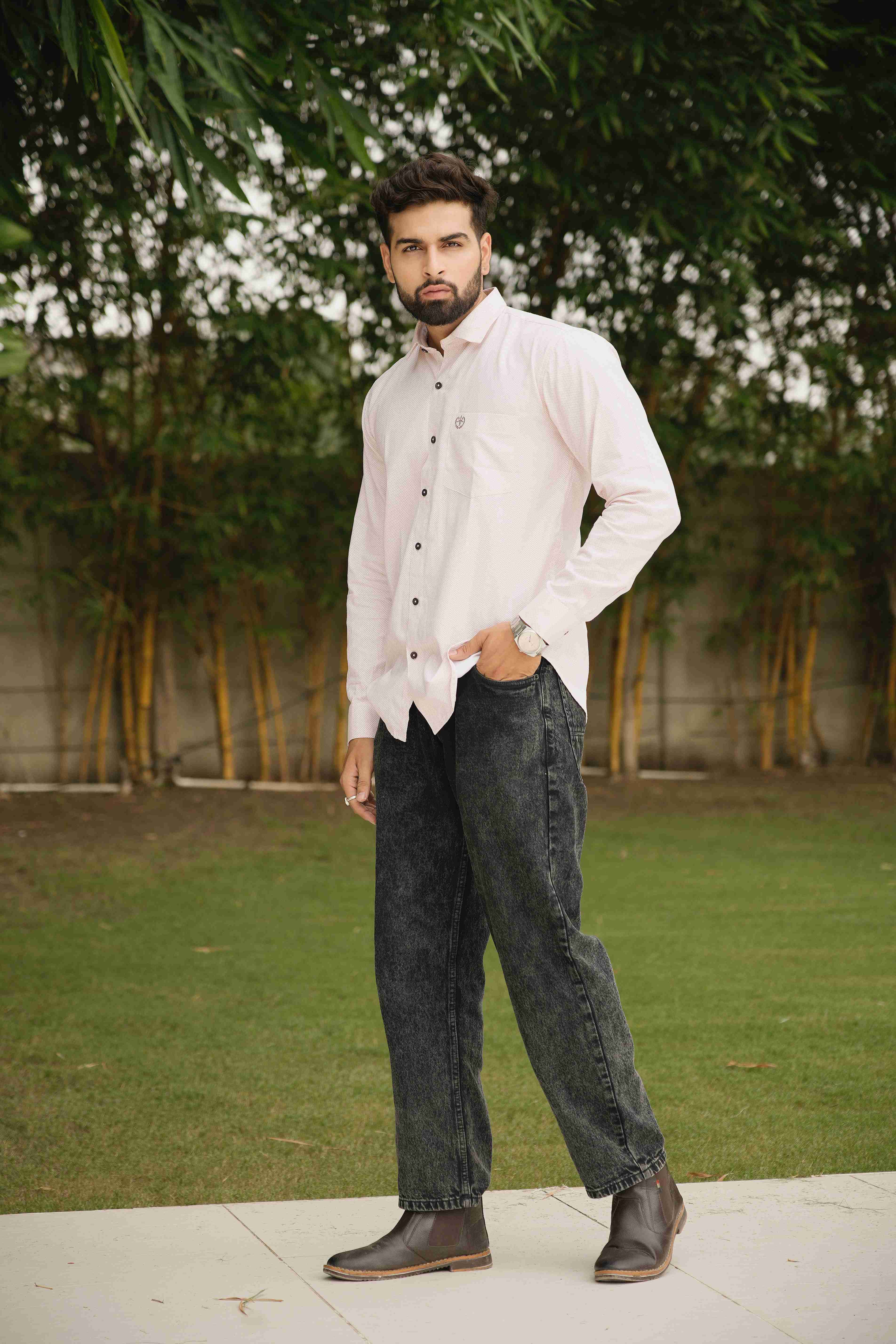 Premium Twill Shirt – Light Pink Dots, Regular Fit