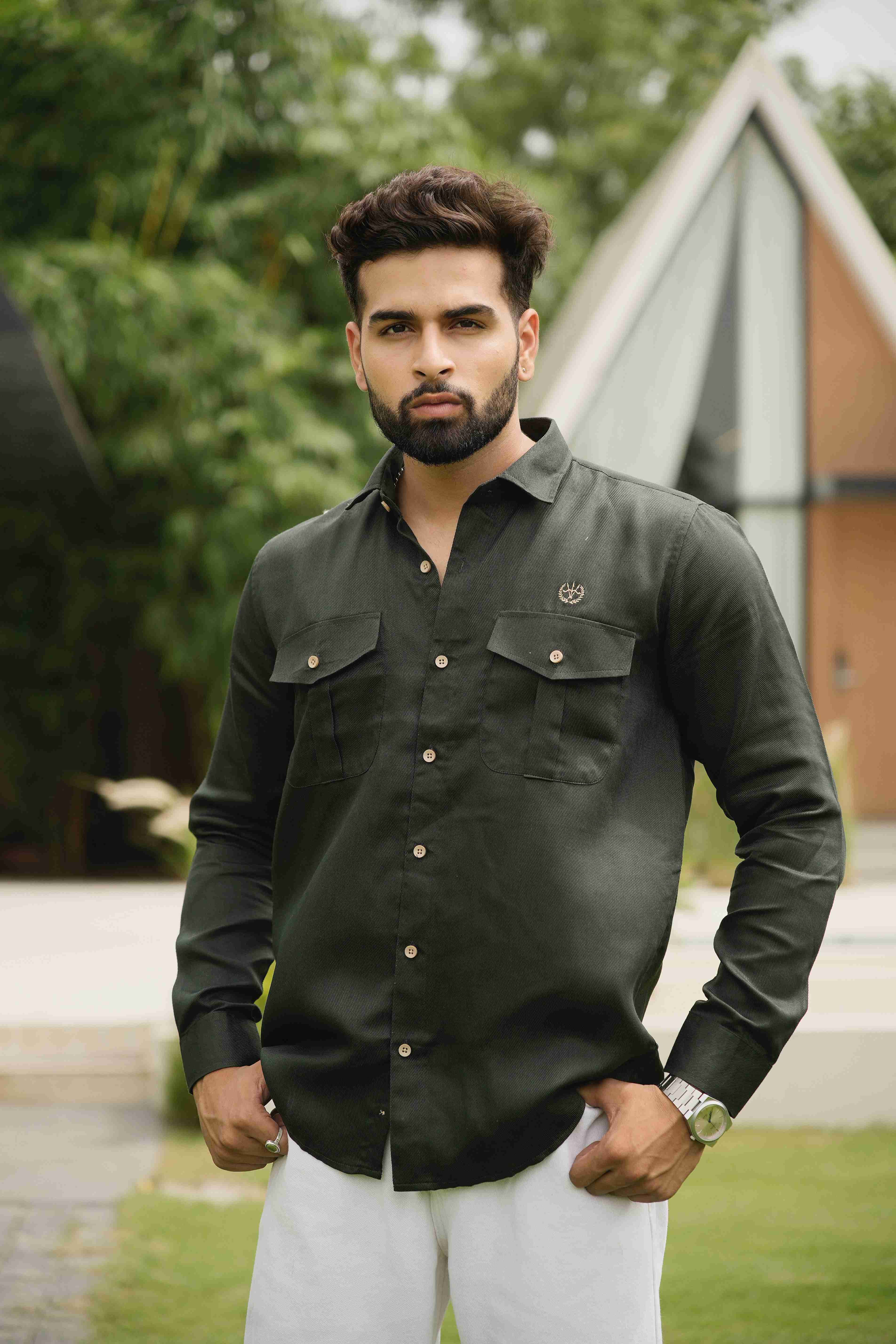 Utility Style Shirt – Emerald Green with Box Pleats & Dual Pockets